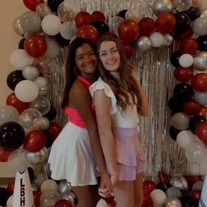 Meet your Posher, Ava